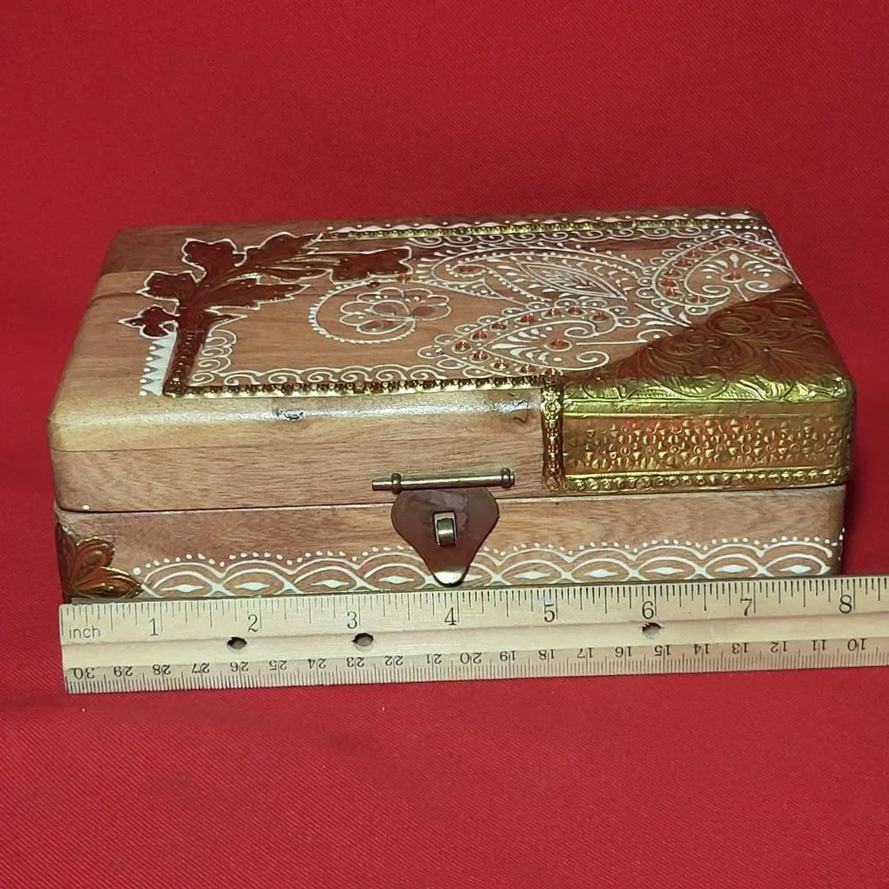 VTG Wooden Jewelry Keepsake Trinket Box White Gold Floral Design